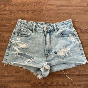 PACSUN HIGH RISE FESTIVE DISTRESSED SHORTS SIZE 25